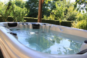 Hotels in Noyal-Sous-Bazouges